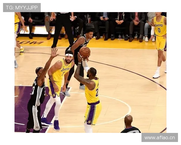 什么是最后一投的判定规则？让球员明白出手时机与比赛时间的关系